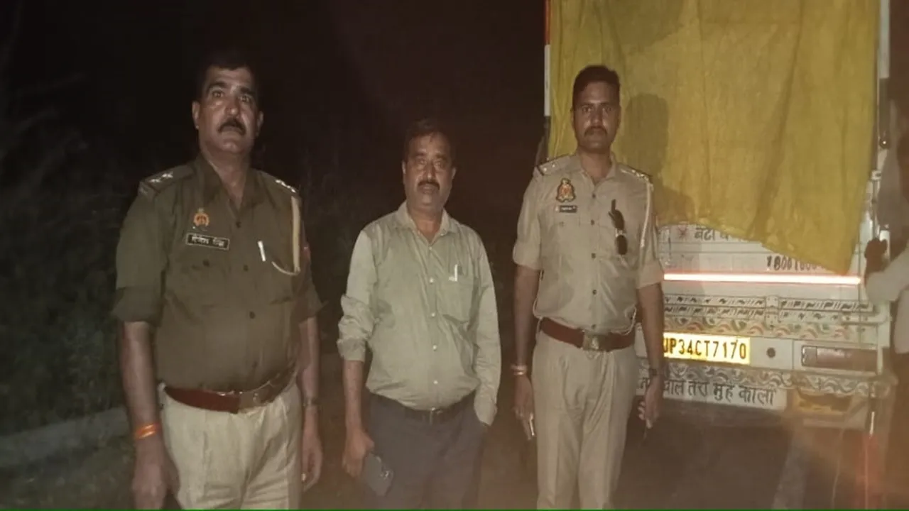 बहराइच में मत्स्य विभाग और पुलिस ने पकड़ी 9.5 क्विंटल प्रतिबंधित मछली, नानपारा-लखीमपुर मार्ग पर की छापेमारी