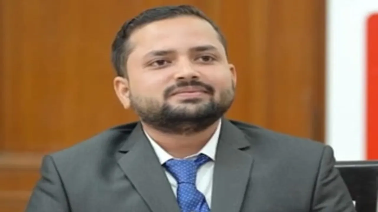 अयोध्या: इंडियन इंजीनियरिंग सर्विस में हुआ अभिषेक का चयन, ग्रामीणों में खुशी की लहर