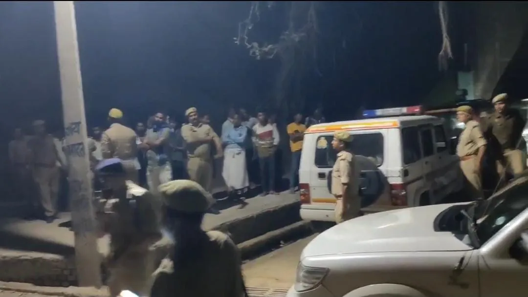 औरैया में युवक की गोली मारकर हत्या: आक्रोशित लोगों ने किया हंगामा...जुआ में हार जीत को लेकर हुआ था विवाद