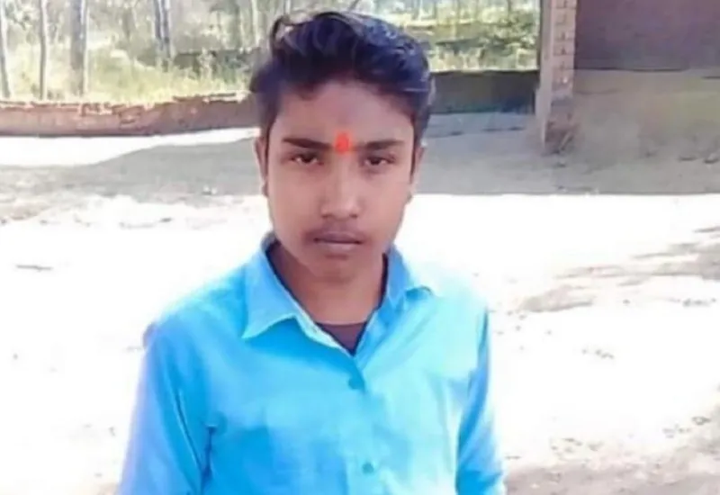 मुरादाबाद : मिल में गन्ना लेकर पहुंचे किशोर की दर्दनाक मौत, ट्रैक्टर-ट्राली से कुचल गया किशोर का सिर