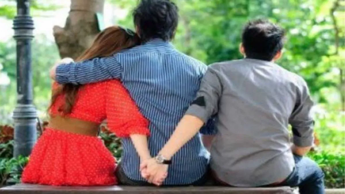 Bareilly: होटल मालिक का पार्टनर की पत्नी से हो गया चक्कर, गंदा काम करते देखा तो पति के उड़े होश