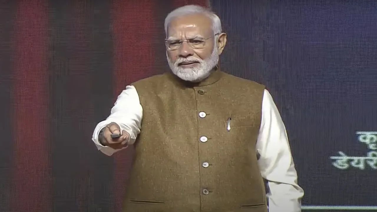 10वीं पास महिलाओं को हर महीने मिलेंगे 7000 रुपये, प्रधानमंत्री मोदी ने लॉन्च की LIC 'बीमा सखी योजना'  