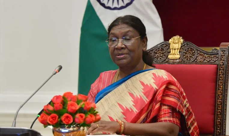 बरेली आएंगी राष्ट्रपति मुर्मू , IVRI के दीक्षांत समारोह में करेंगी शिरकत, 1.50 करोड़ से दुरुस्त होगी सड़क