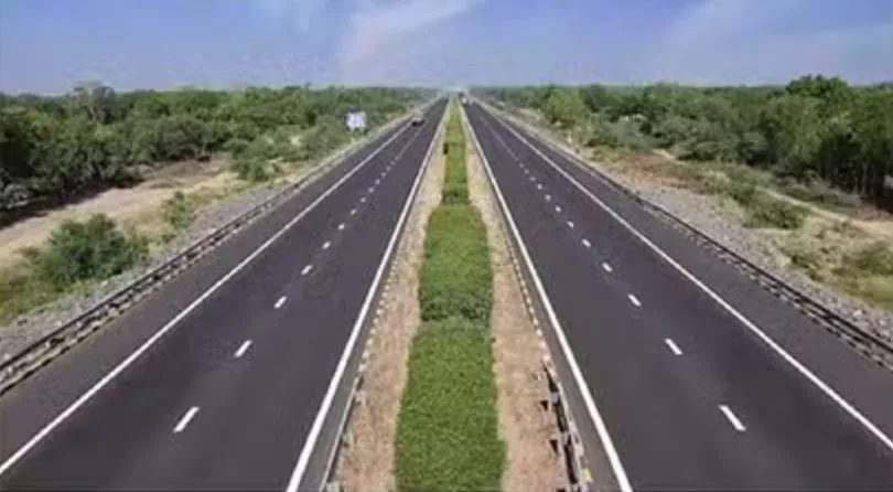 सितारगंज हाईवे: चौड़ीकरण की परियोजना में करोड़ों की धांधली, एसए इंफ्रास्ट्रक्चर पर बड़ी कार्रवाई