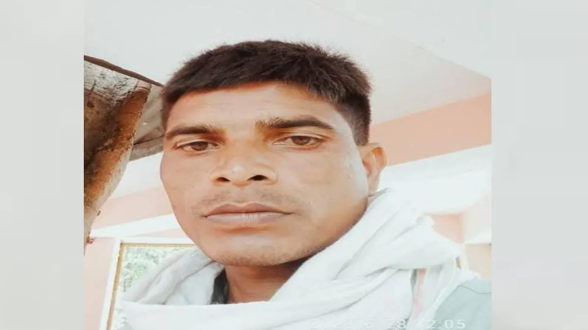 पीलीभीत: सड़कों पर जान ले रहे छुट्टा सांड, कब होगा समाधान...एक और मौत