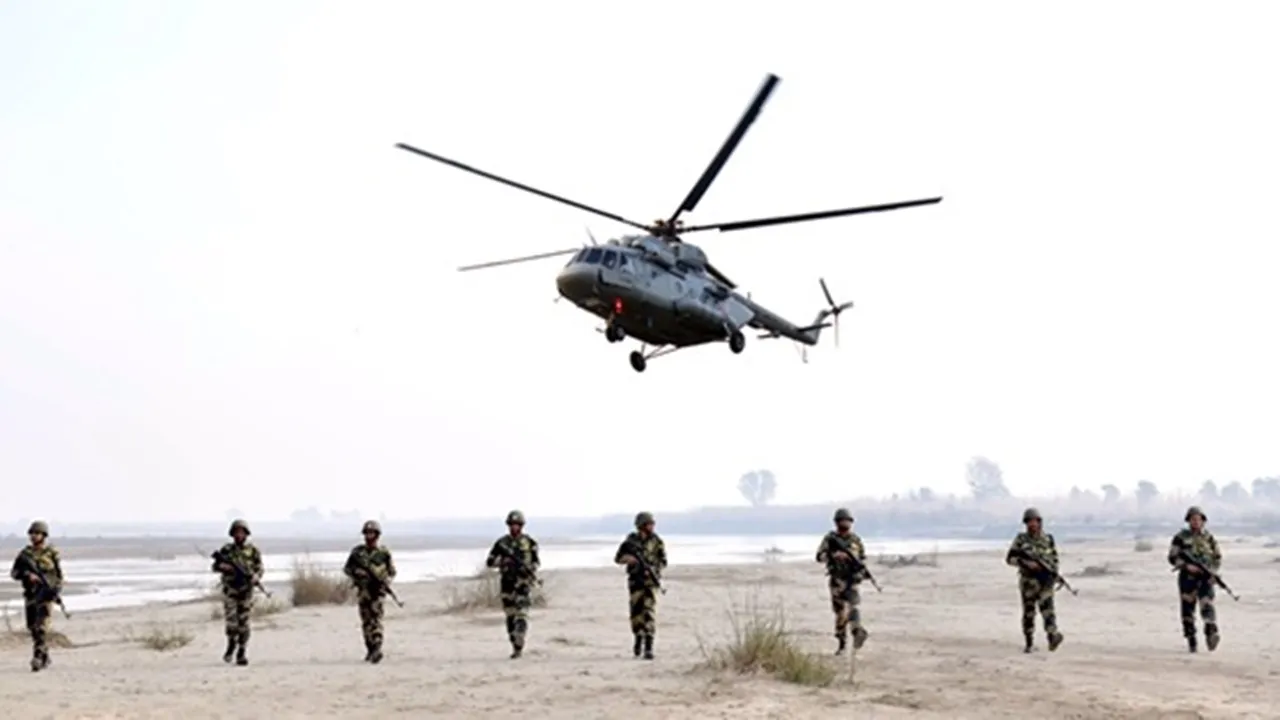 पीएम मोदी ने BSF को स्थापना दिवस की दी बधाई, कहा- बीएसएफ साहस, समर्पण और असाधारण सेवा का प्रतीक है