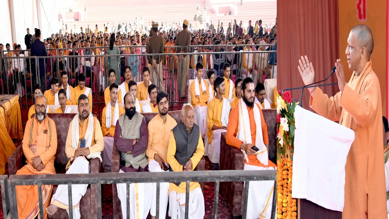  बांटने वाले काटने और कटवाने का कर रहे इंतजाम, अयोध्या में बोले सीएम योगी