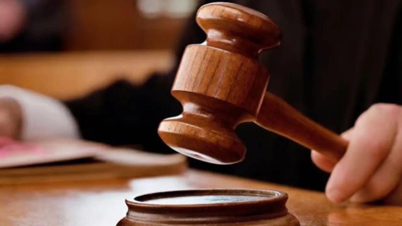 उन्नाव में बंधक बनाकर लूट करने वाले नौ लुटेरों को 10-10 की सजा: कोर्ट ने जुर्माना भी लगाया, सेल्स टैक्स अफसर बनकर की थी घटना