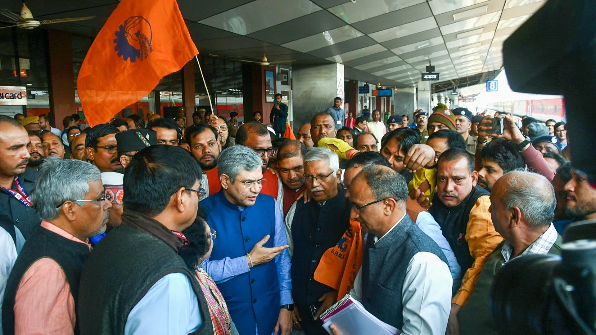 Maha Kumbh 2025: महाकुंभ में 13,000 ट्रेनें चलाएगा रेलवे- रेल मंत्री अश्विनी वैष्णव