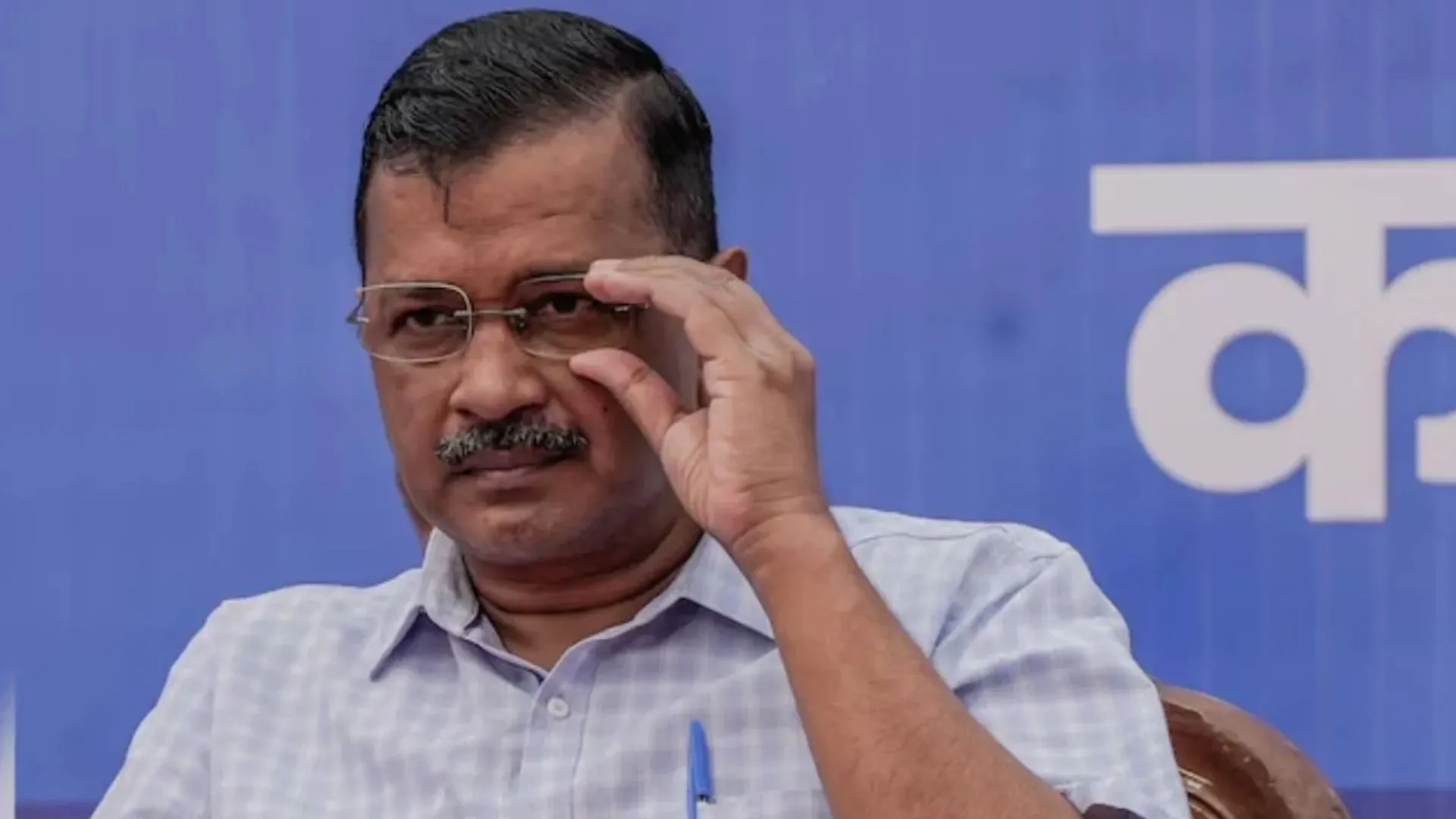 JDU का केजरीवाल पर पलटवार, SC-OBC और पूर्वांचलियों के लिए उनकी प्रतिबद्धता पर उठाए सवाल 