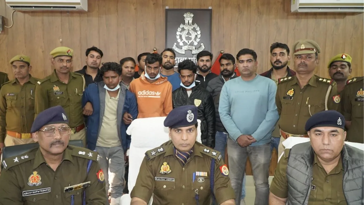 इटावा में पुलिस की बदमाशों से मुठभेड़...तीन गिरफ्तार: एक के पैर में लगी गोली, बाल-बाल बचे प्रभारी निरीक्षक