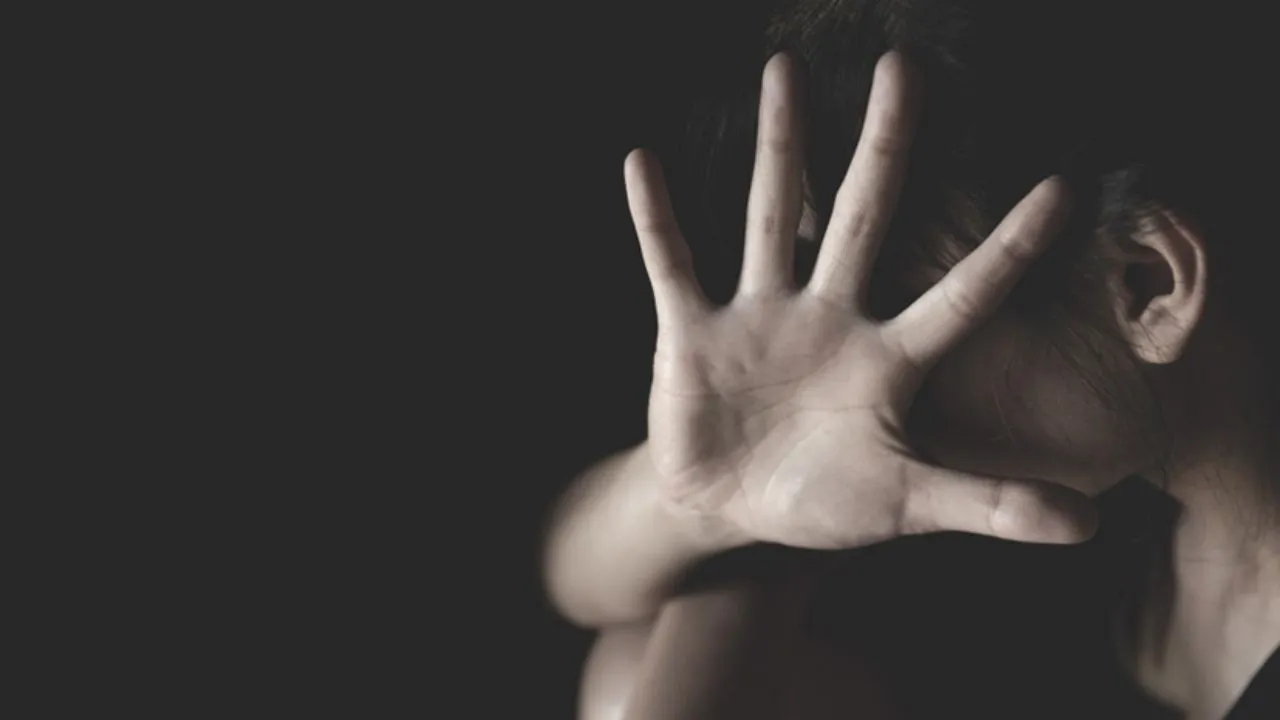 कानपुर में होटल में दुष्कर्म का आरोप लगाकर हंगामा: प्रापर्टी डीलर की पिटाई, पुलिस ने दर्ज की FIR