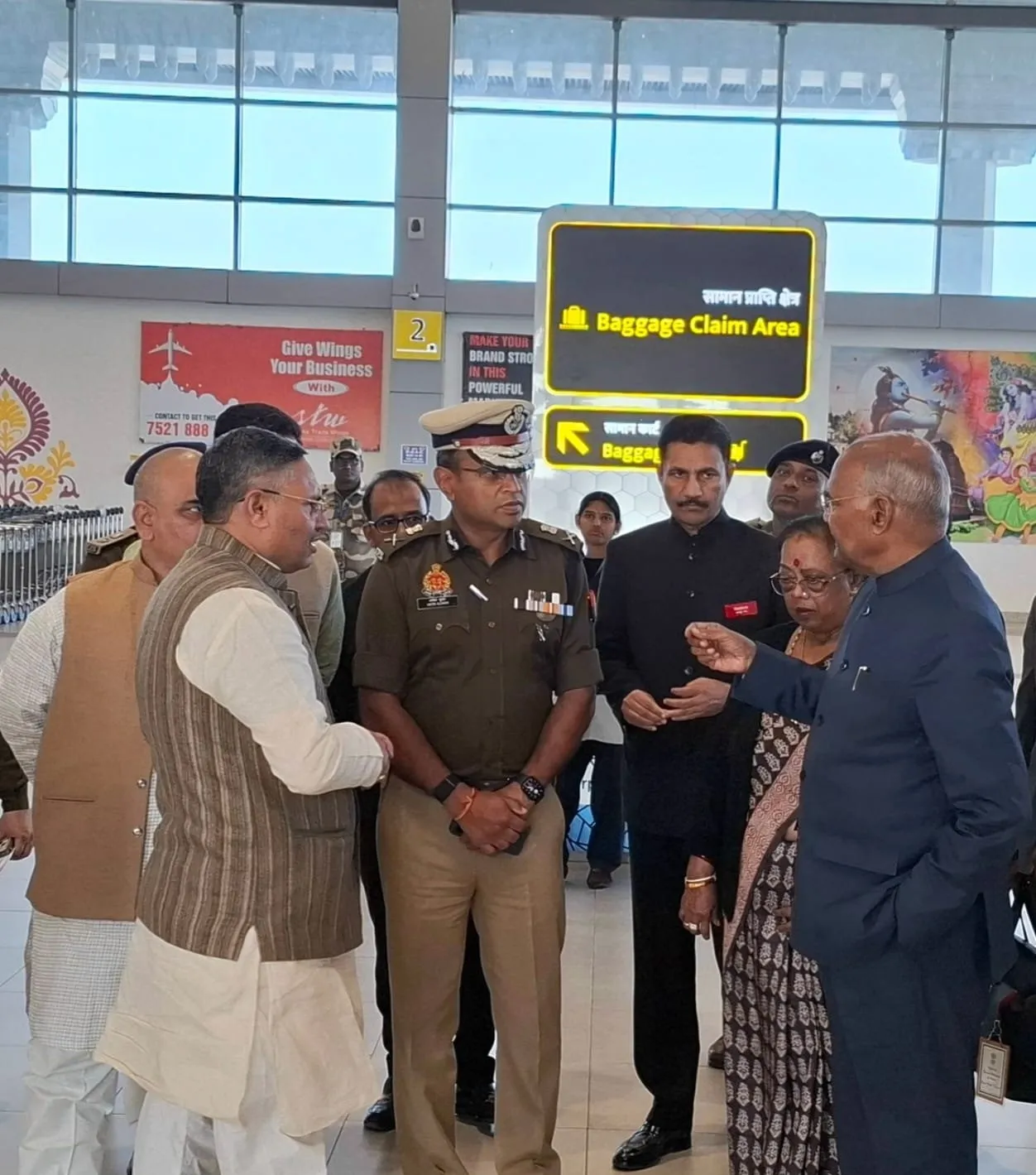 ramnath kovind chakeri airport
