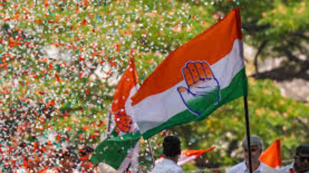 महाकुंभ की 'खराब तैयारियों' को लेकर कांग्रेस ने की सरकार की आलोचना, लगाया भ्रष्टाचार का आरोप 