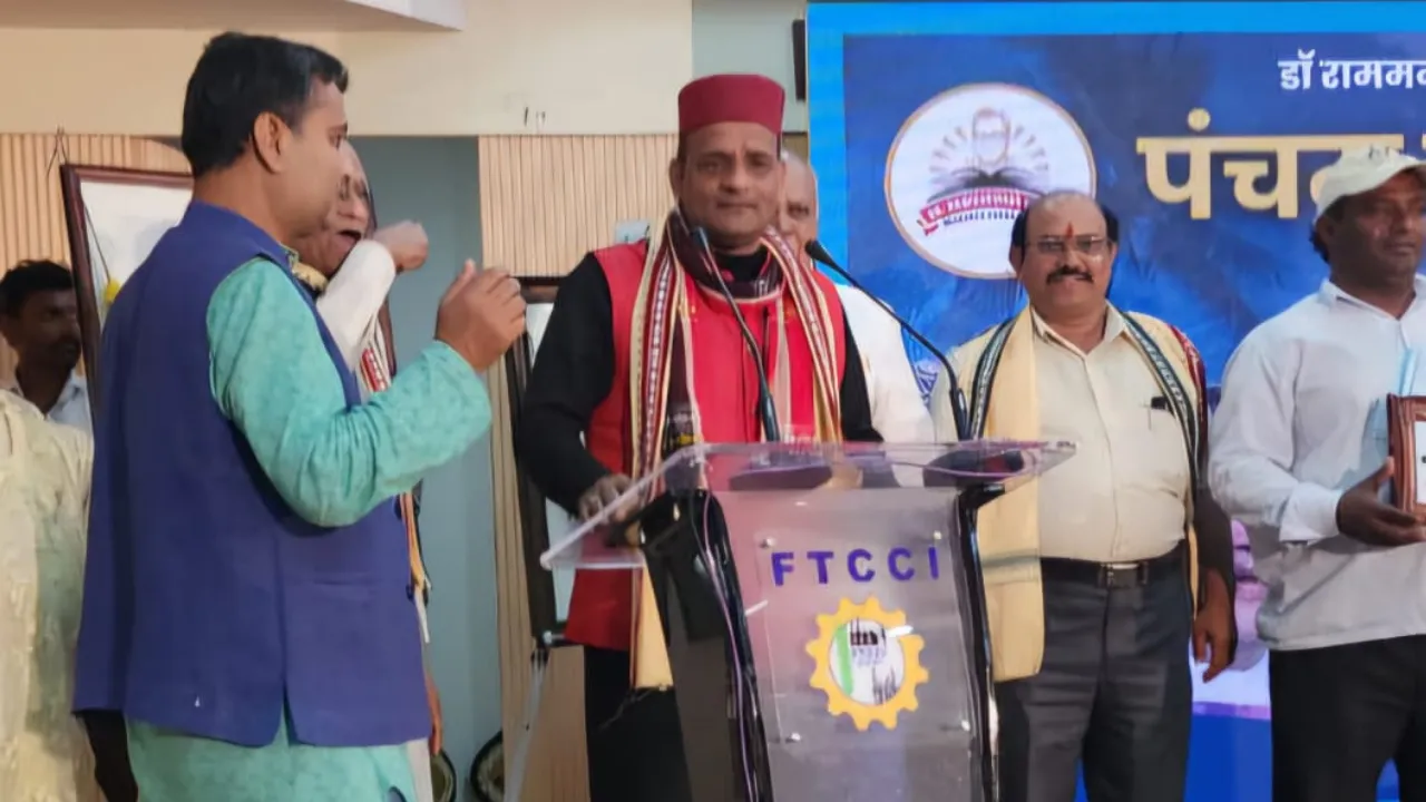 तेलंगाना में गरजे समाजवादी चिंतक दीपक, कहा- समाजवाद में निहित है भारत का हित