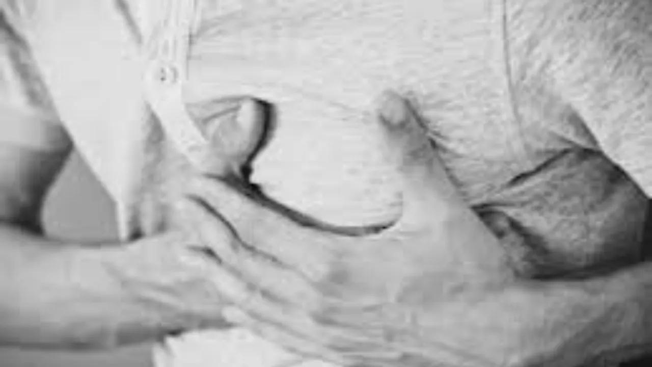 दिल का कनेक्शन सीधे पेट से, कहीं आपका भी पेट तो नहीं निकल रहा बाहर, हो जाएं सावधान