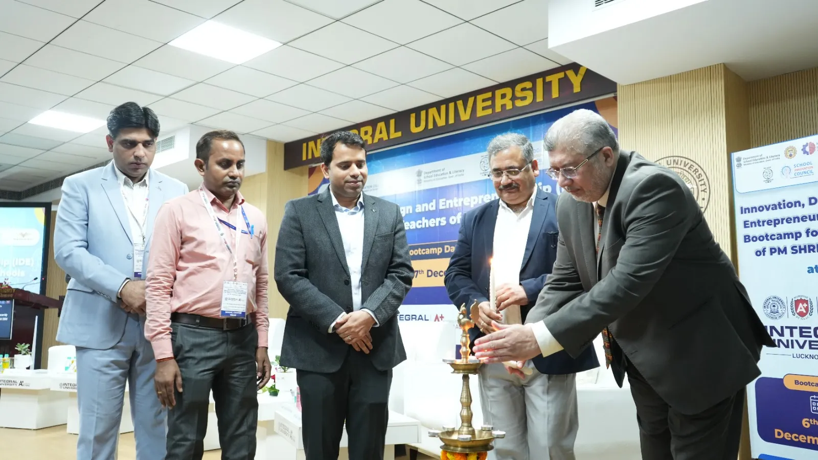 WhatsApp Image 2024-12-06 at 20.13.56_a3616a76