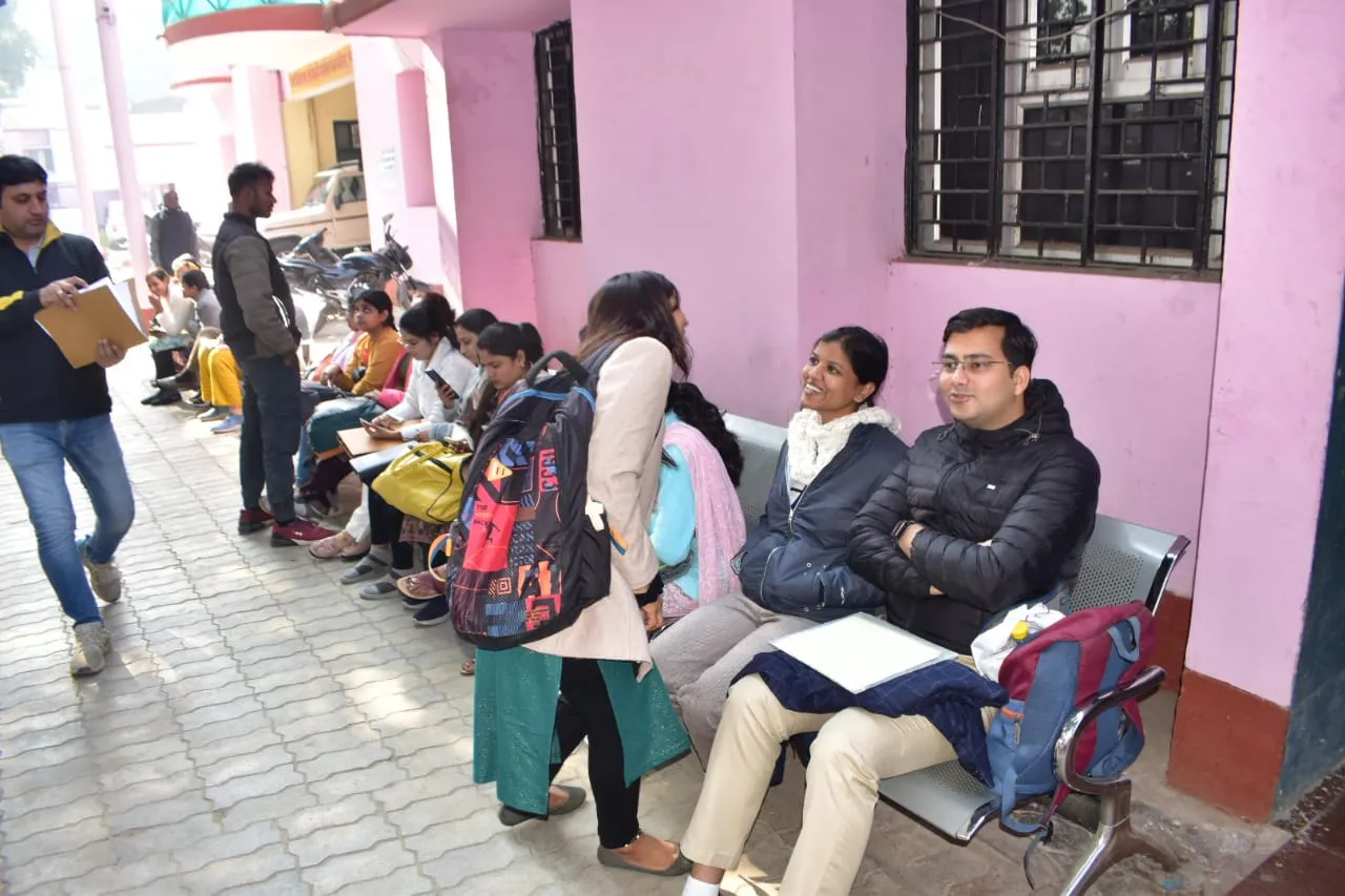 बाराबंकी: आयुष चिकित्सक पद के लिये पहले दिन 170 अभ्यर्थियों का Interview, सप्ताह भर चलेगी प्रक्रिया