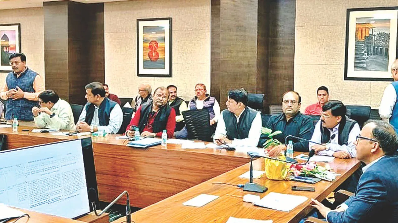 Kanpur: औद्योगिक क्षेत्र में प्रदूषण को लेकर होगा सर्वे, मंडलीय उद्योग बंधु की बैठक में मंडलायुक्त ने दिए ये निर्देश