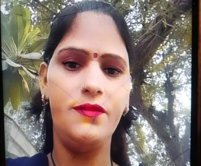 मुरादाबाद : दूसरे समुदाय के युवक ने की महिला की गला घोटकर हत्या, हत्यारोपी मुठभेड़ में गिरफ्तार