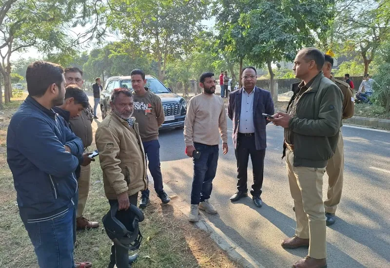 मुरादाबाद : एमडीए के खंडहर सोर्सिंग हब में मिला युवक का सड़ा-गला शव, हत्या की आशंका