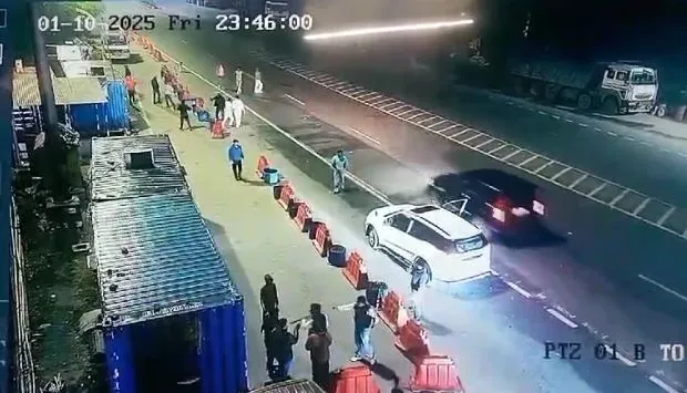 Bareilly: प्लाजा पर टोल टैक्स मांगने पर मारपीट, दबंगों ने स्टाफ पर बरसाए लाठी डंडे, 16 लोगों पर FIR