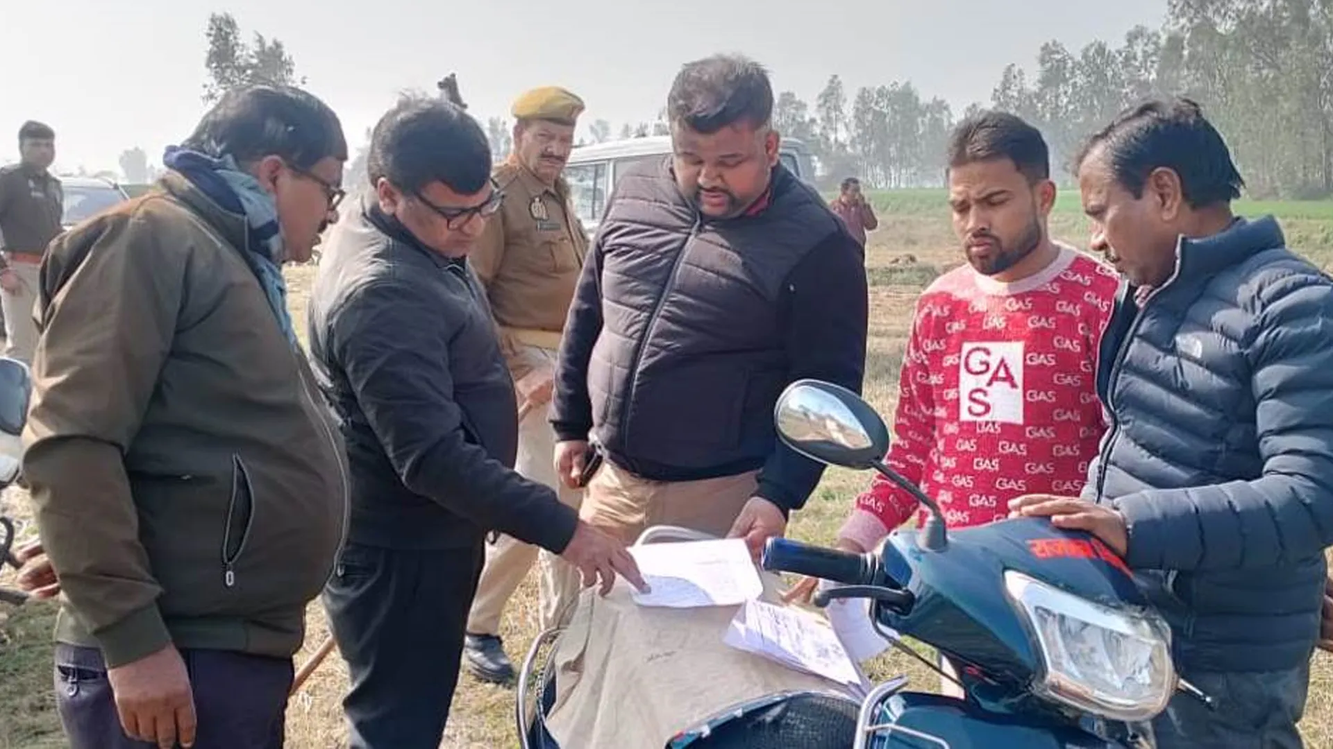 पीलीभीत: एसडीएम की अगुवाई में पहुंची टीम ने कब्जामुक्त कराई 35 बीघा जमीन