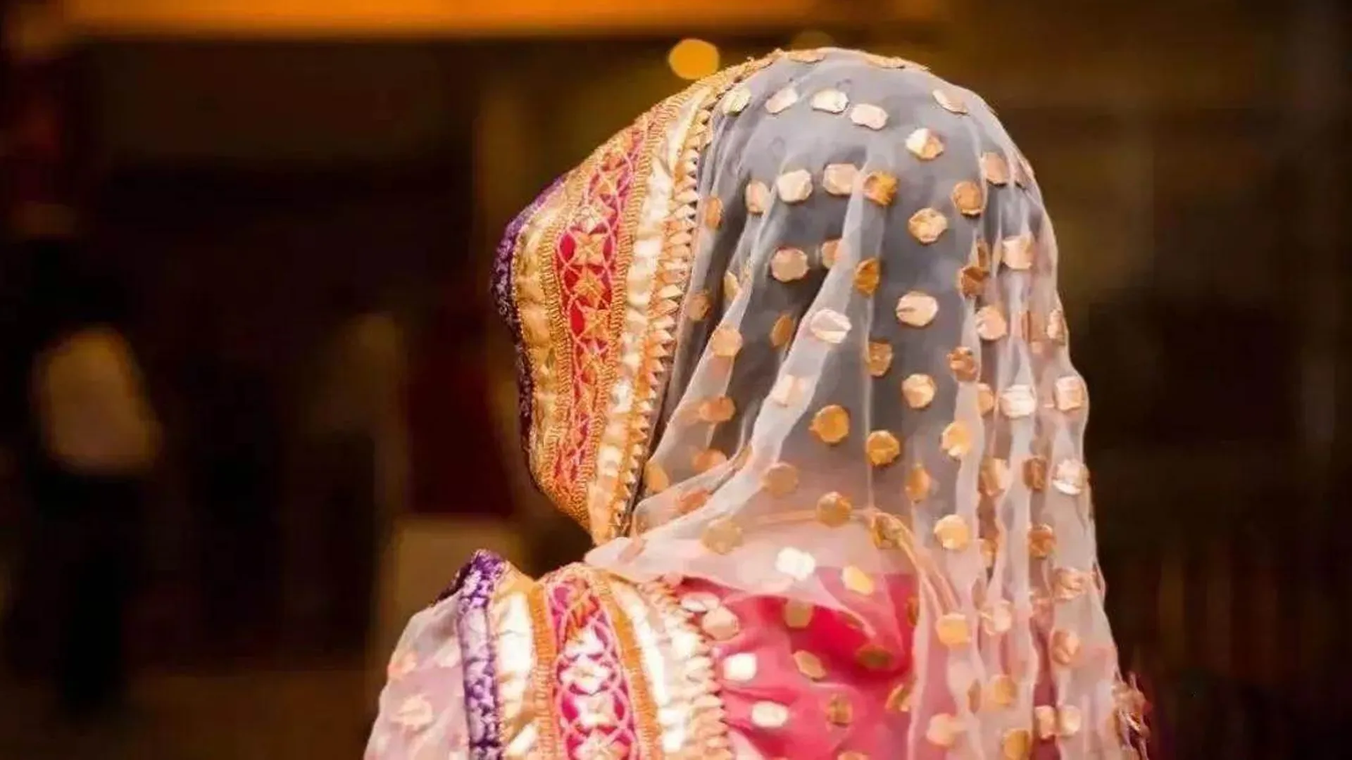 रामपुर : प्रेमी से करनी थी शादी तो मदद मांगने चौकी पहुंच गई युवती 
