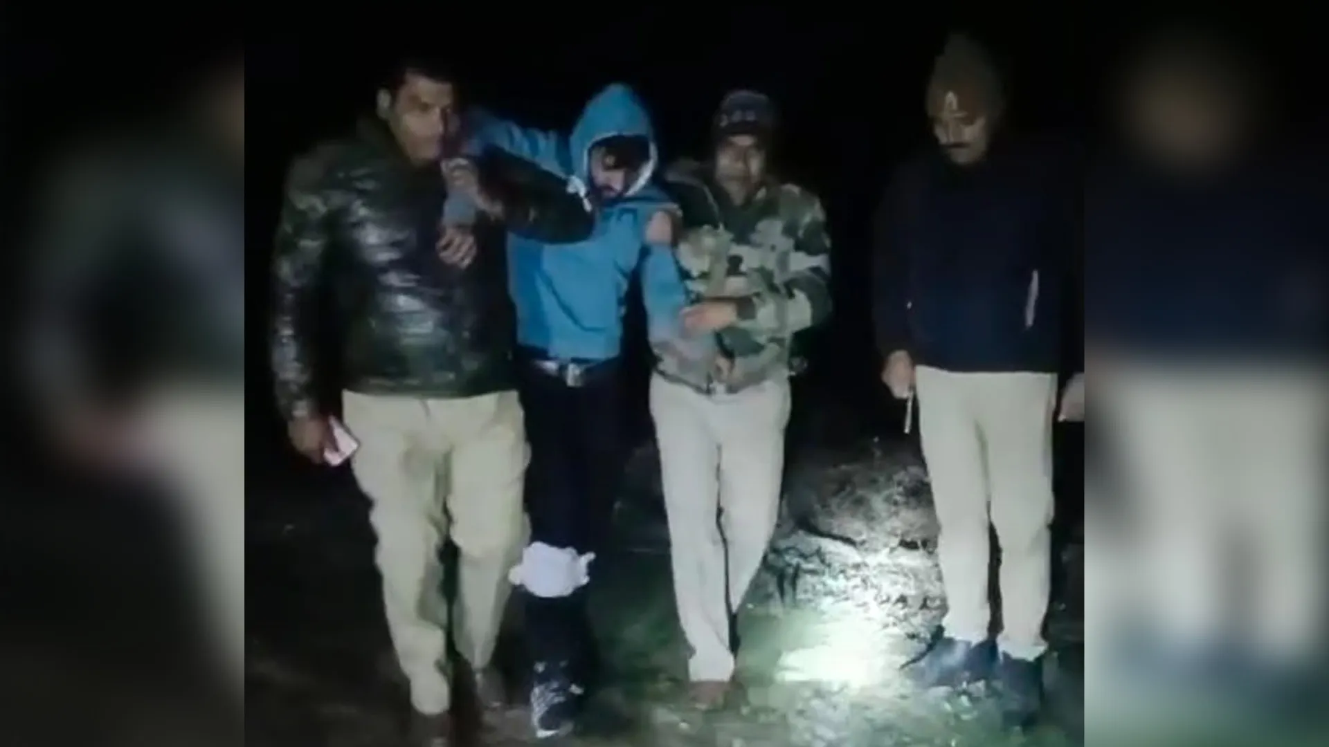 बदायूं: लूट के इरादे से घूम रहे तीन बदमाश मुठभेड़ में गिरफ्तार, एक के लगी गोली