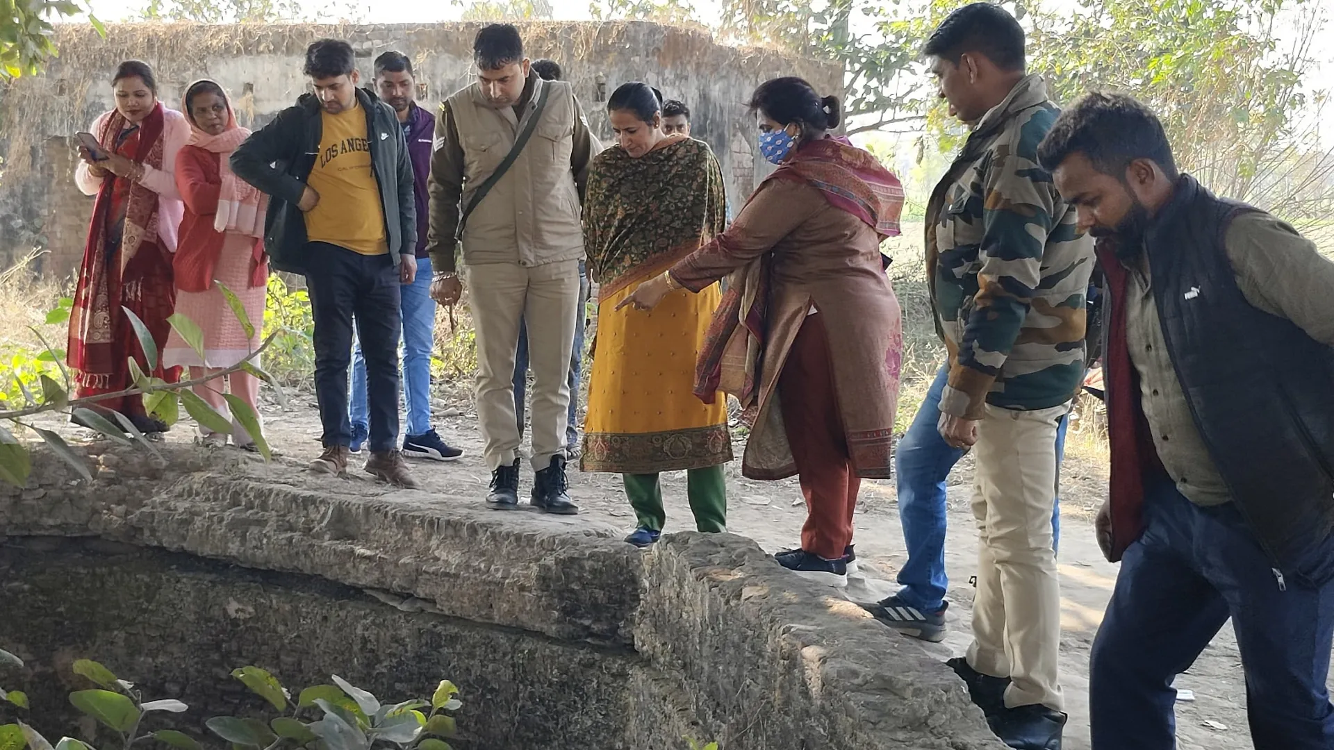 संभल: एएसआई टीम की सरायतरीन में दस्तक, किया दरगाह और कुएं का सर्वे