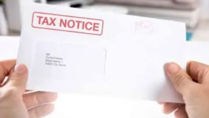 Bareilly: टैक्स नहीं भरा? आपके घर कभी भी पहुंच सकता है कुर्की का नोटिस! 