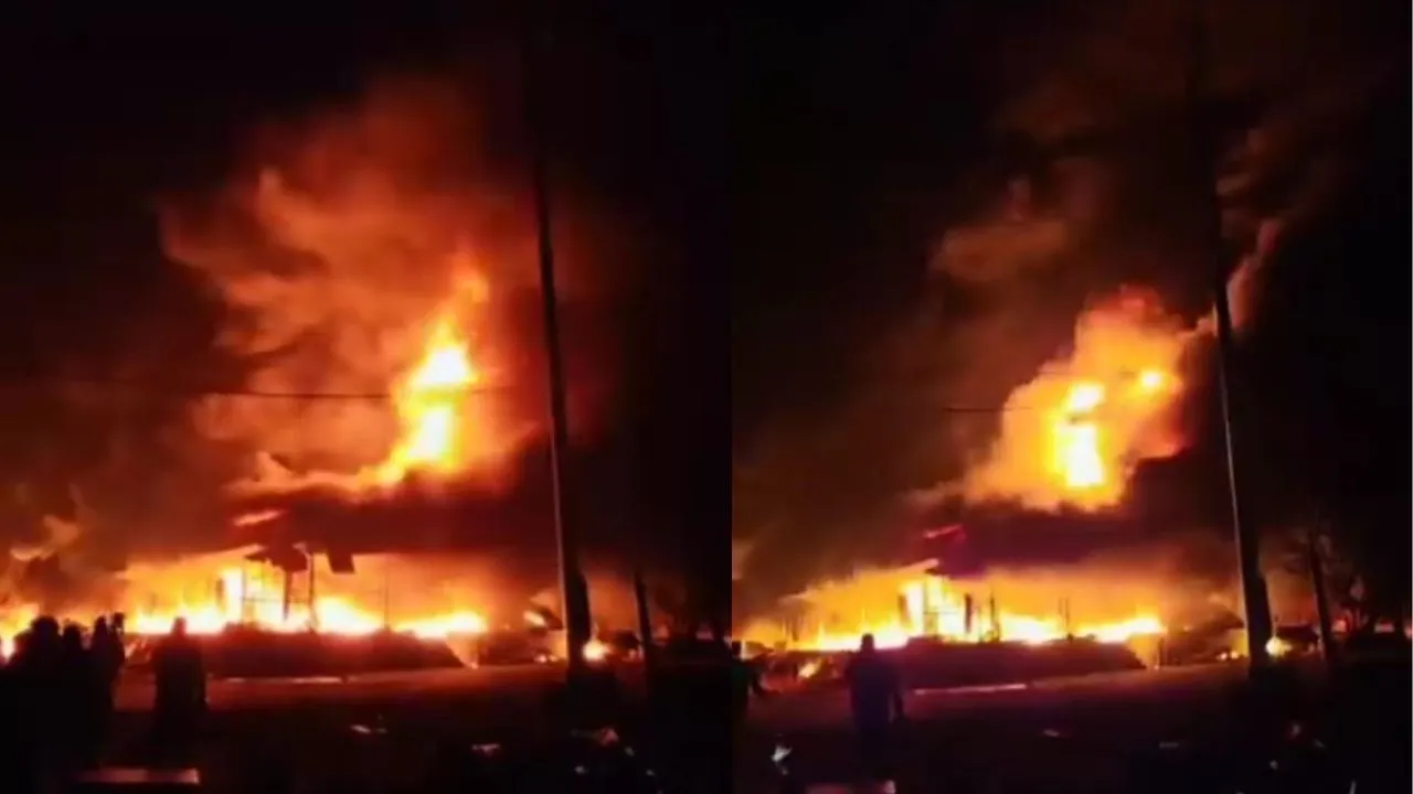 अमरोहा मंडी समिति में लगी भीषण आग, तेज धमाके के साथ फटे सिलेंडर