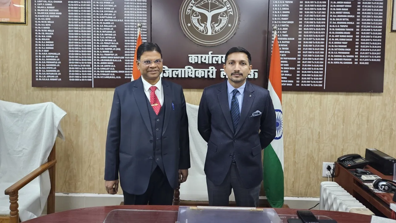 विशाख जी ने संभाला लखनऊ जिलाधिकारी का कार्यभार, कहा- समस्याओं के निदान पर फोकस, होगा 'एक्शन'