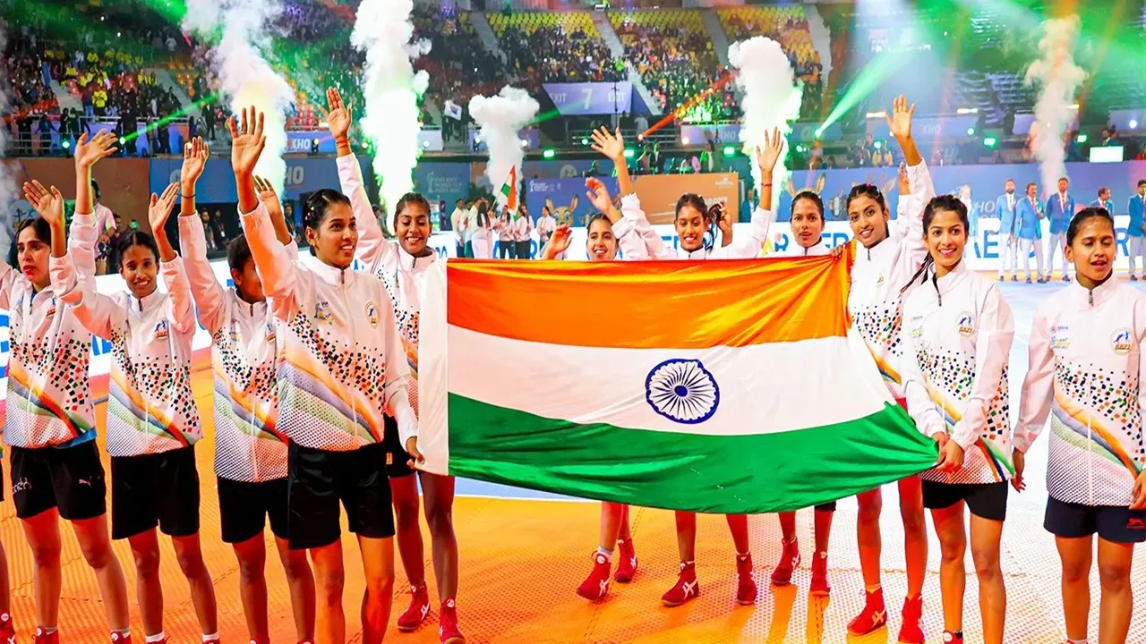 Kho-Kho World Cup: भारतीय महिला और पुरुष टीम ने लहराया परचम, खो-खो विश्वकप किया अपने नाम