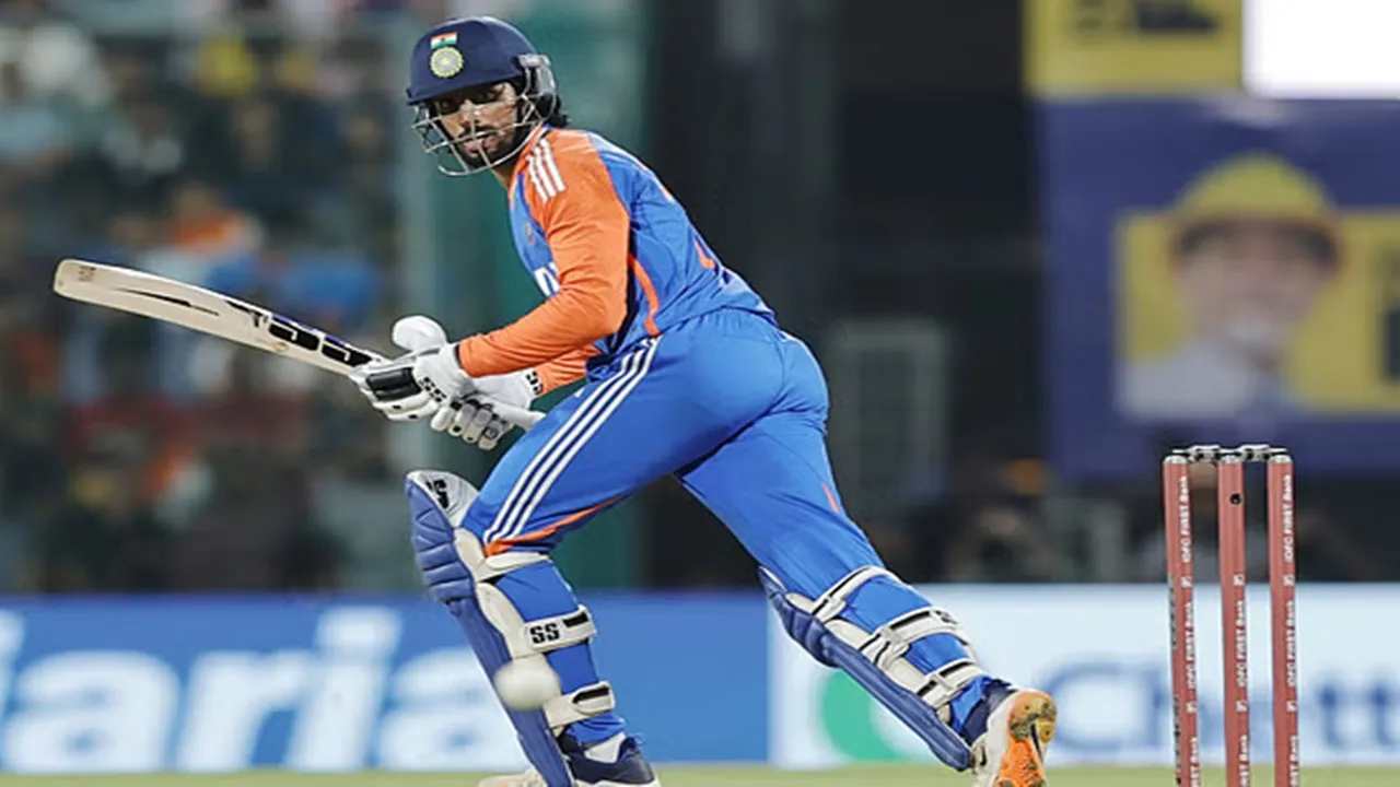 India-England 2nd T20: तिलक वर्मा के शानदार अर्धशतक से भारत ने इंग्लैंड को दो विकेट से हराया