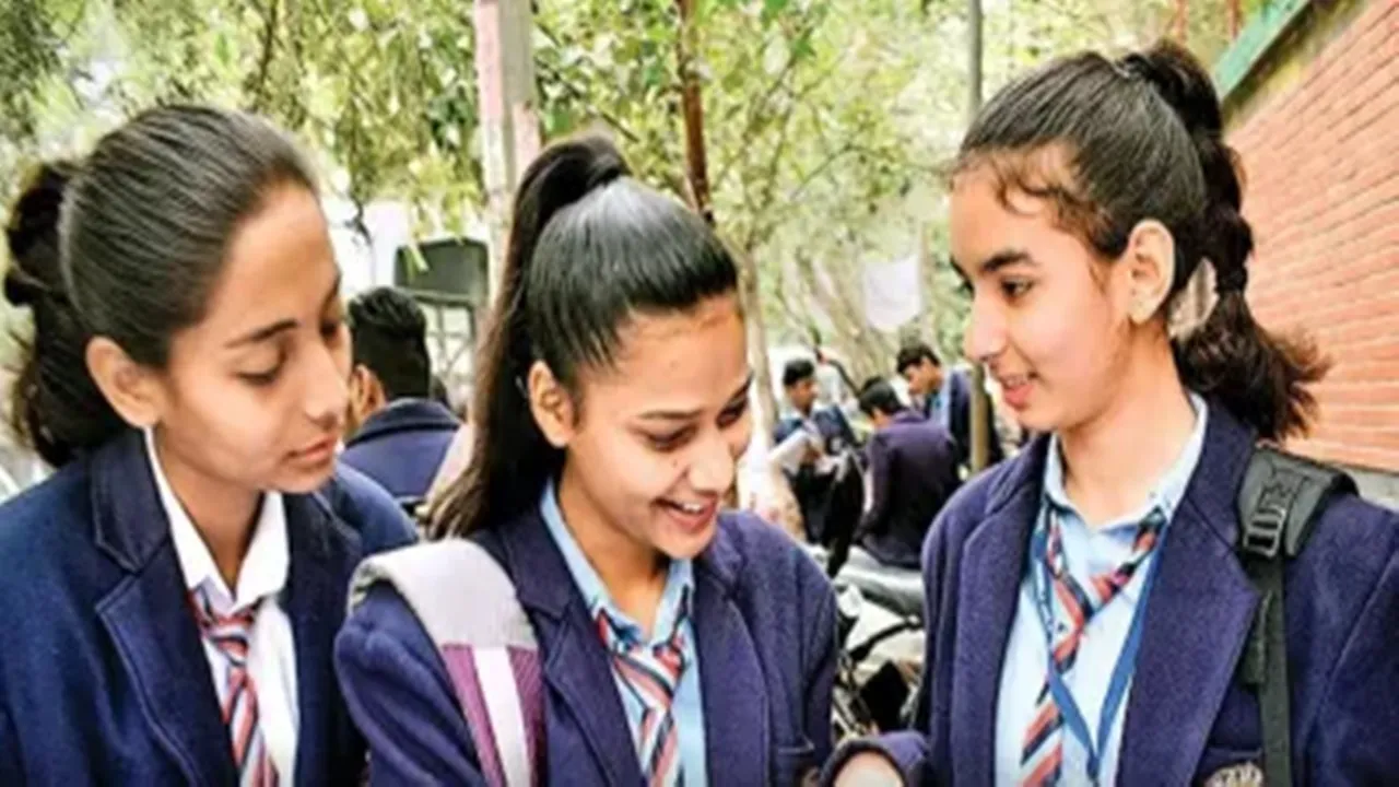 KGMU: बोर्ड परीक्षा की तैयारियों को लेकर केजीएमयू के मानसिक रोग विशेषज्ञ ने परीक्षार्थियों को दिए कई अहम सुझाव