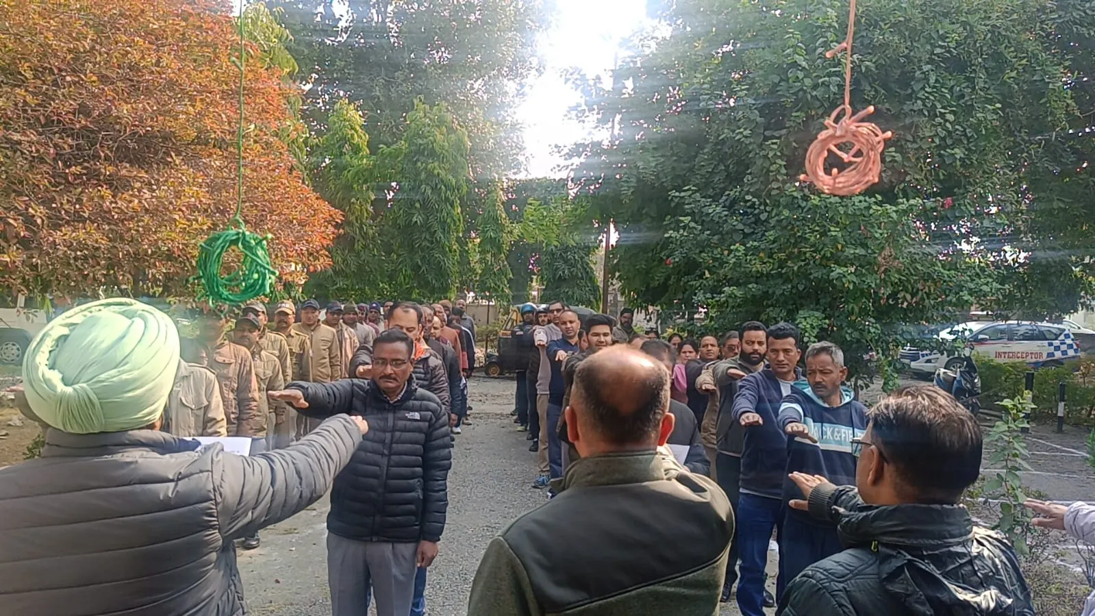 परिवहन विभाग की प्रवर्तन कार्रवाई में 74 चालान, 8 वाहन सीज 