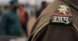 Kanpur में तीन दरोगा लाइन हाजिर: ट्रैफिक जाम पर डीसीपी वेस्ट ने की कार्रवाई, पुलिस महकमे में मचा हड़कंप