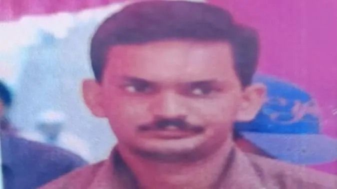 Bareilly: बिस्तर पर लेखपाल की जिंदा जलने से मौत, शराब और सिगरेट पीने के थे आदी