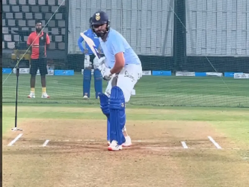 आगामी वनडे श्रृंखला से पहले सफेद गेंद के क्रिकेट का अभ्यास कर रहे हैं रोहित शर्मा, देखें VIDEO