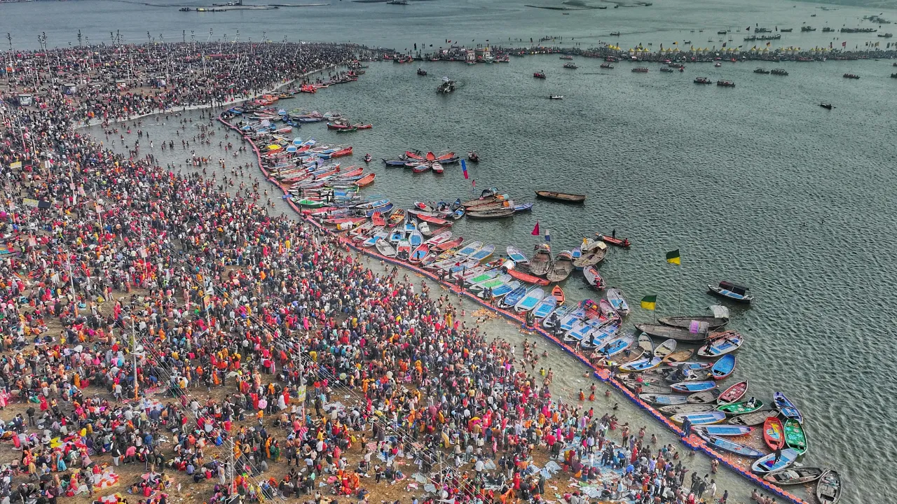Mahakumbh 2025: कल्पवासियों के आगे सर्दी हुई बेअसर, जानें बिहार की रोहिणी का महाकुंभ कनेक्शन
