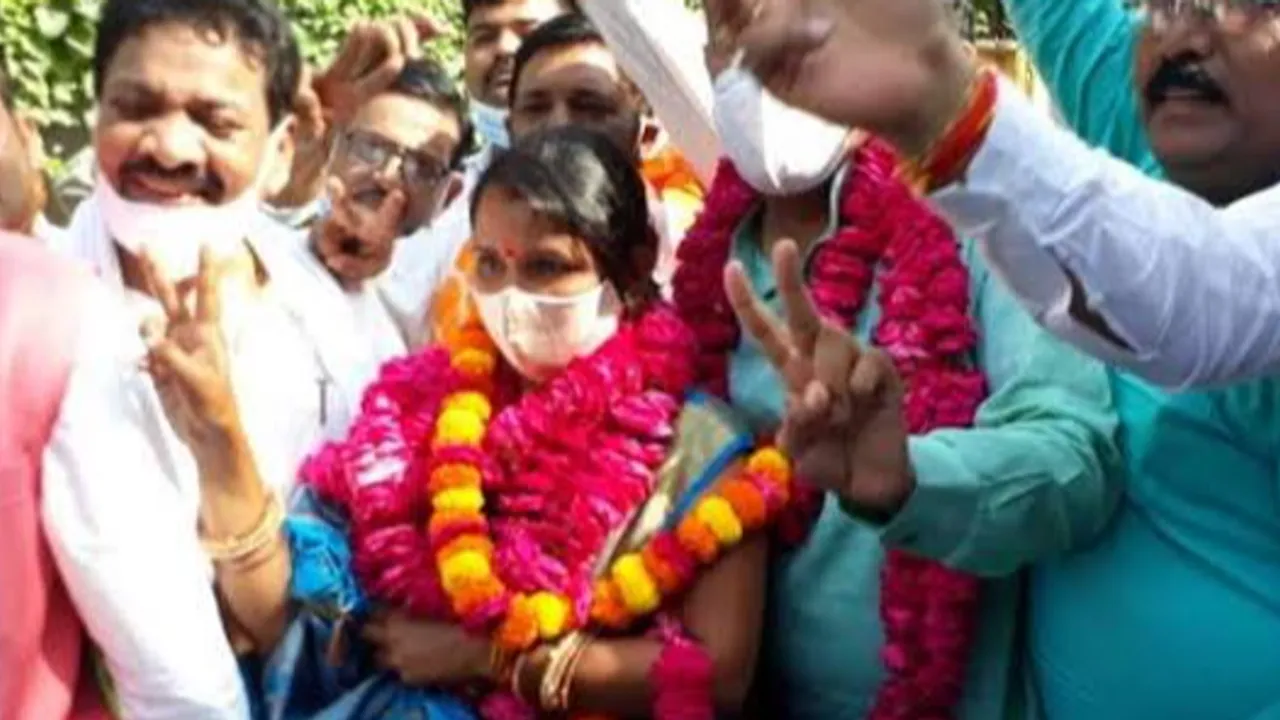 लखनऊः जिला पंचायत अध्यक्ष के अधिकार सीज करने पर अंतरिम रोक, हाईकोर्ट में आज होगी दोबारा सुनवायी