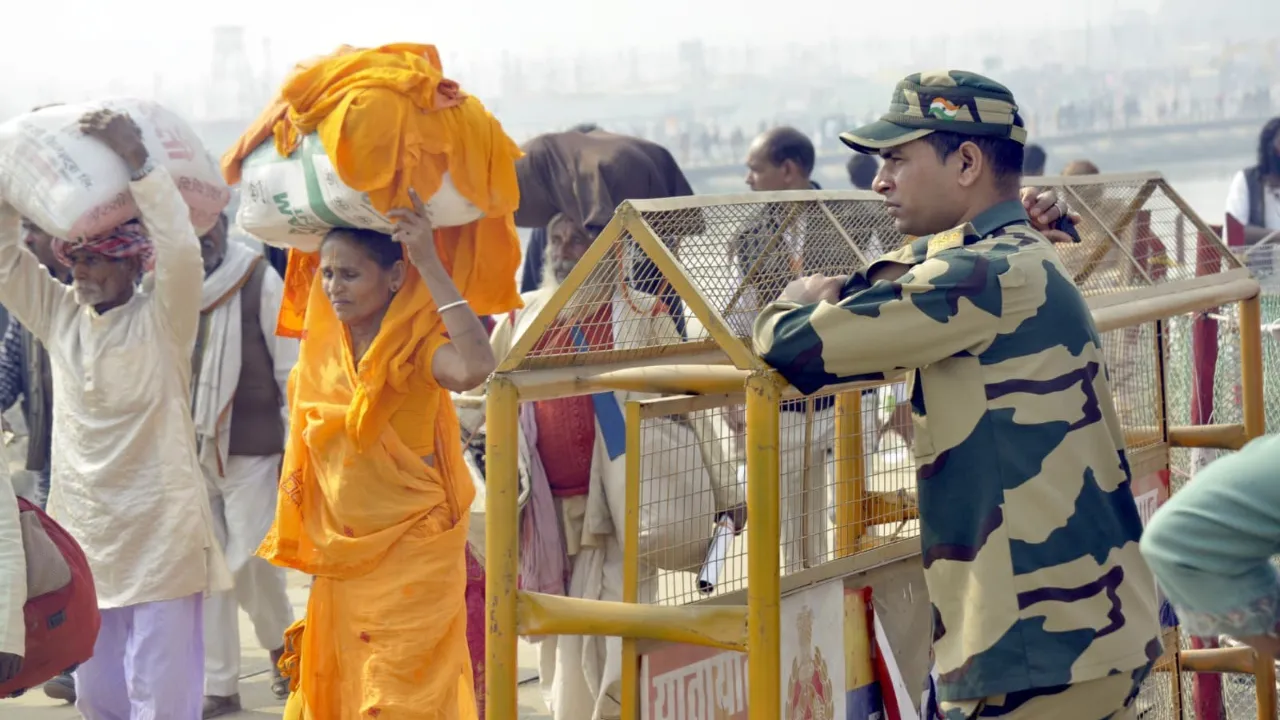 Mahakumbh 2025: मौनी अमावस्या पर रेलवे का महाप्लान, होल्डिंग एरिया ऐसे ट्रेनों तक पहुंचेंगे श्रद्धालु