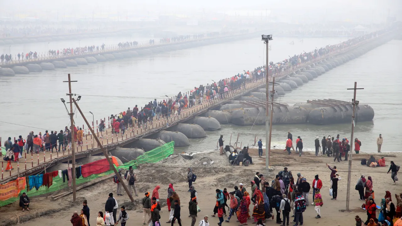 Mahakumbh 2025: 24 घंटे जगमग रहेगा कुंभ, निर्बाध होगी बिजली आपूर्ति, पावर कॉरपोरेशन के अध्यक्ष ने दिए निर्देश