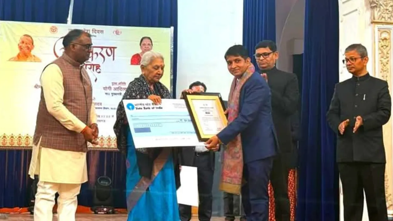 पाली में छात्रों को दक्ष बना रहे डॉ. प्रफुल्ल गड़पाल, राज्यपाल ने किया सम्मानित