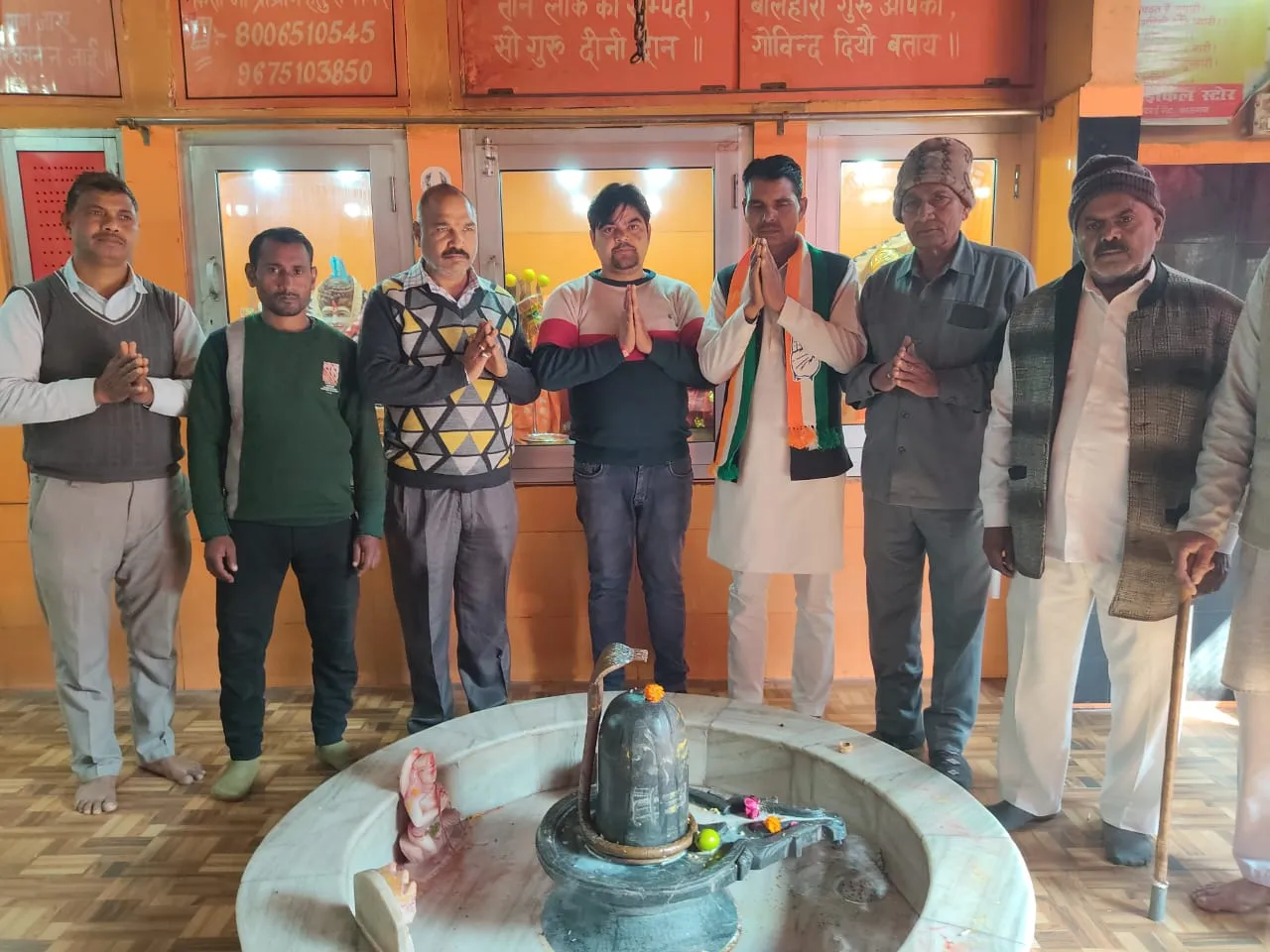 कासगंज: कुंभ हादसे के मृतकों को कांग्रेस कार्यकर्ताओं ने दी श्रद्धांजलि