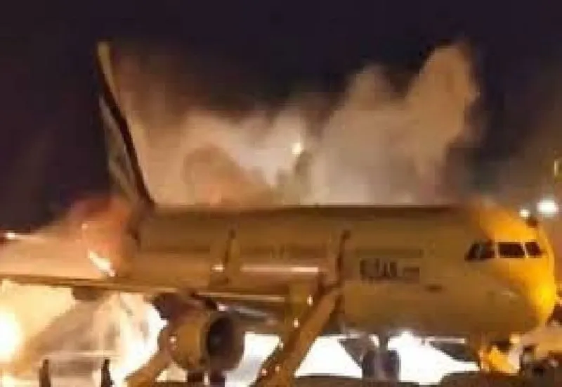 US Plane Crash : विमान में सवार थे 60 यात्री, बड़े पैमाने पर बचाव अभियान शुरू...18 शव मिलने की खबर