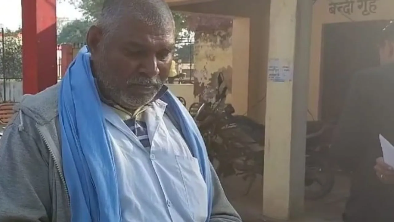 चित्रकूट में गलत वरासत करने पर ‘लेखपाल’ सस्पेंड: बिना ज्यादा पूछताछ किए जारी किया था मृत्यु प्रमाणपत्र