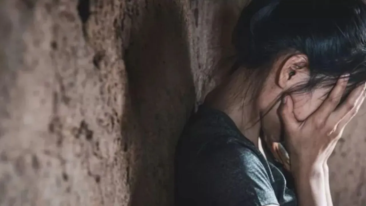 Kanpur में ट्यूशन टीचर ने छात्रा से की गंदी बात, किया प्रपोज, विरोध करने पर दी धमकी, FIR दर्ज