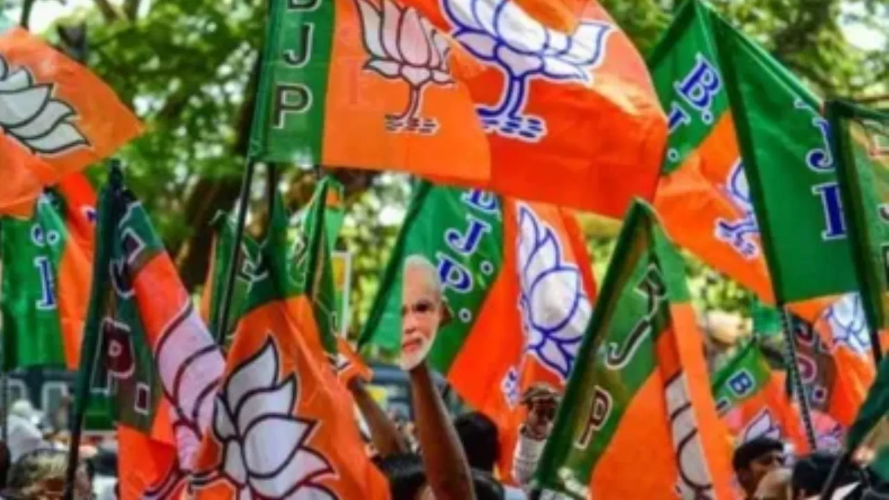  ‘वोट चोरी’ के खिलाफ कांग्रेस की रैली को भाजपा ने बताया ‘‘घुसपैठियों’’ को बचाने की कोशिश 